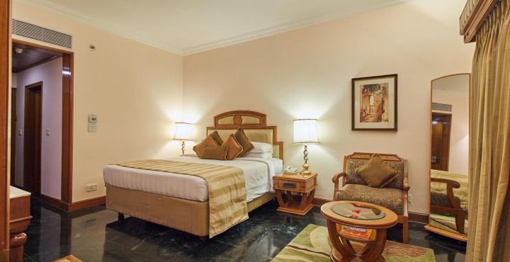 The Ummed Ahmedabad Airport Hotel Exterior photo