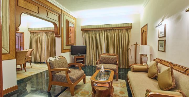 The Ummed Ahmedabad Airport Hotel Exterior photo